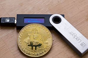 囤币放在交易所安全吗