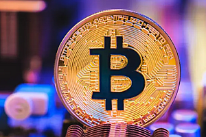 卡尔达诺与索拉纳逆势上涨:比特币11万美元热潮的连锁效应
