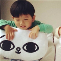 小孩间的爱情小孩情侣头像一对