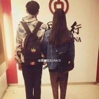 陪你搞怪的幸福搞怪情侣头像一对