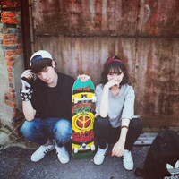 个性情侣默契街拍甜蜜情侣头像