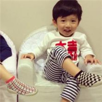 萌小孩间的真爱可爱小孩子情侣头像