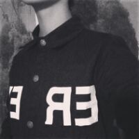还是一如既往的爱你黑白伤感情侣头像一对