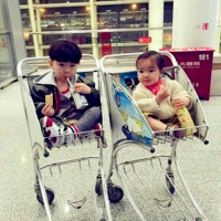 天天有你都开心两小无猜情侣头像