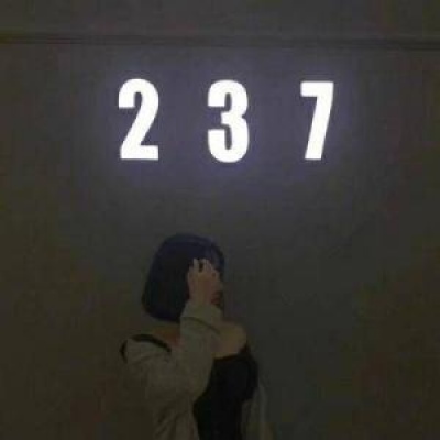 高清一对两张的优质精选情侣头像图片