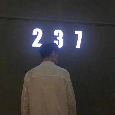 高清一对两张的优质精选情侣头像图片