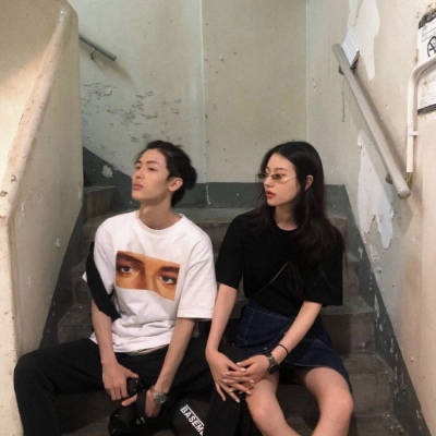 超清情侣头像2张