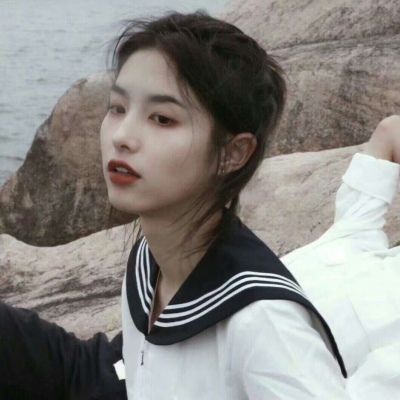 高清单纯的唯美一对两张意境情头图片