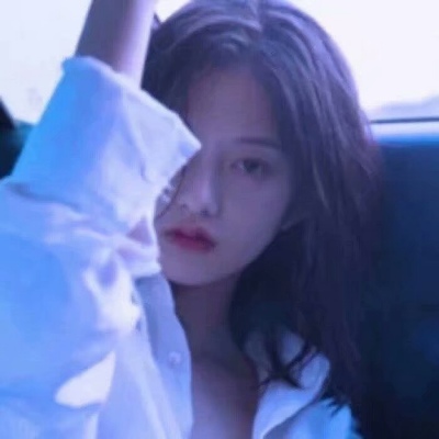 高清单纯的唯美一对两张意境情头图片