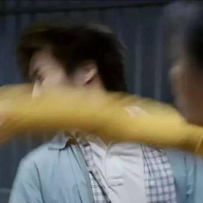 微信情侣头像一左一右可爱