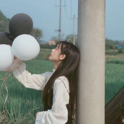 高清唯美的意境风女头图片
