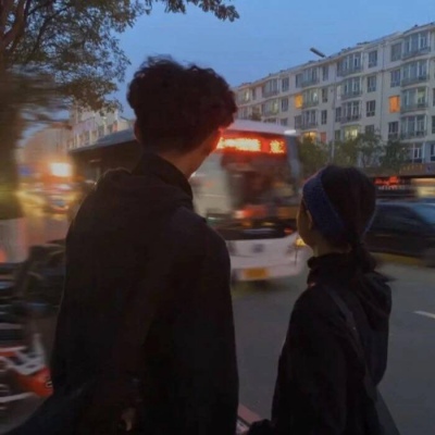 最火最潮双人情侣头像图片
