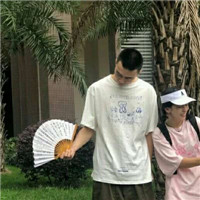 可爱又迷人的你简单甜蜜情侣头像