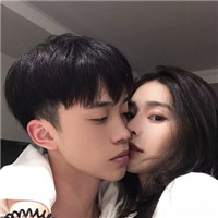 青春里的甜蜜和幸福青春甜蜜情侣头像