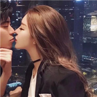 甜蜜的网红情侣时尚个性情侣头像