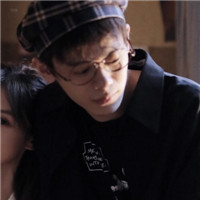 超美文艺情侣头像