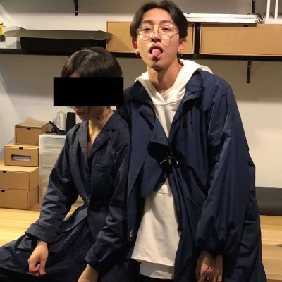 两张潮流情侣头像图片
