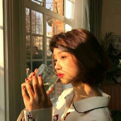 好看又唯美情侣头像一男一女 鱼哭了谁知道我哭了谁知道
