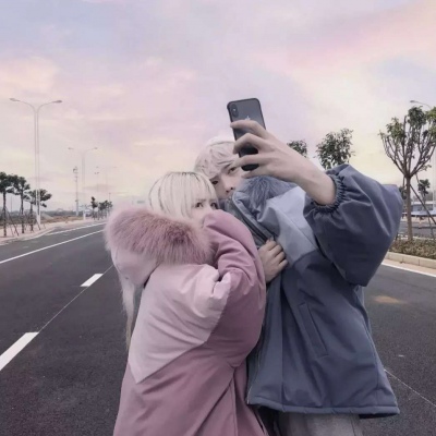 高清个性的潮流情侣头像两张一对图片