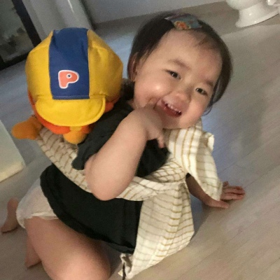 高清好看的萌娃头像一男一女可爱图片