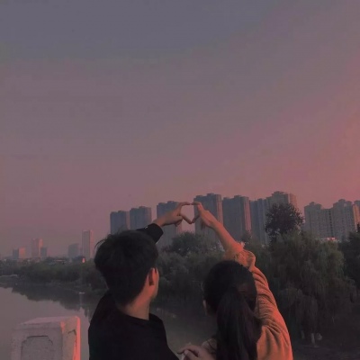 高清文艺风格的复古情侣头像两人一对图片