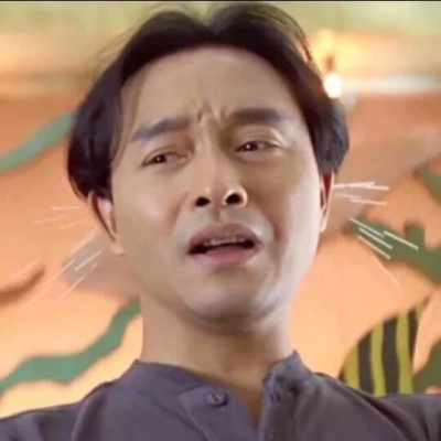 个性沙雕热恋中的情侣头像 暮色万里都是我的回礼