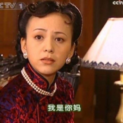 个性沙雕热恋中的情侣头像 暮色万里都是我的回礼