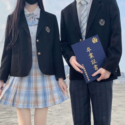 个性好看超甜的情侣双人头像 不被重视的喜欢和爱意都是会消失