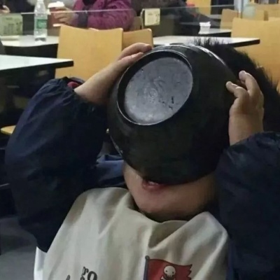 一对个性沙雕搞笑情侣头像 字字皆你而你句句非我