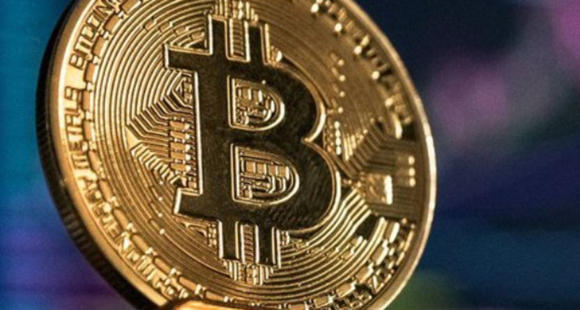 十大受欢迎的加密货币交易app排行 用户活跃度与稳定性评估 - php中文网
